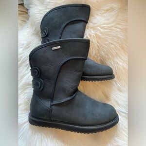 Emu Australia waterproof boots size 8 women’s back color